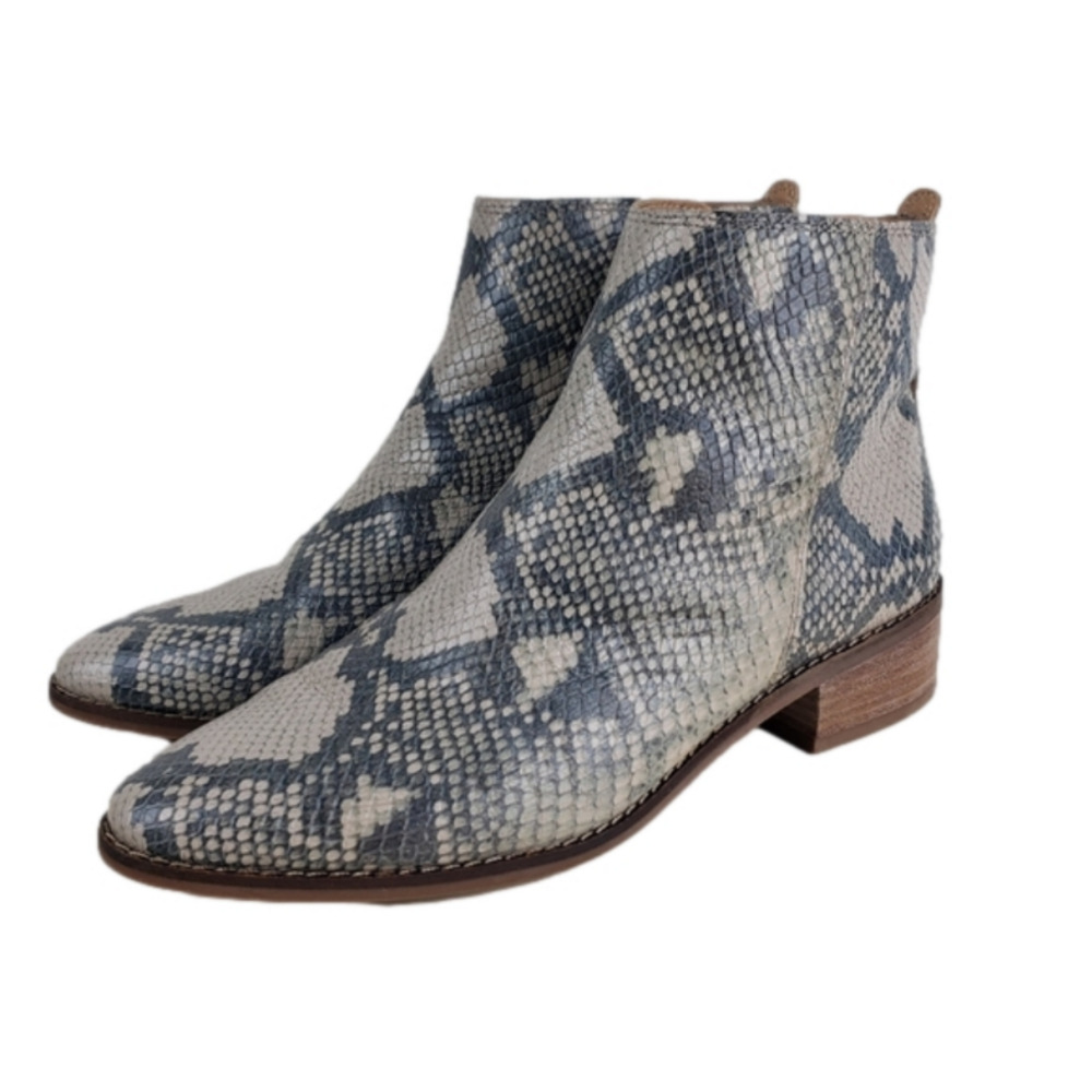 Lucky Brand Lenree Size 7.5M Snakeskin Booties Wester Coastal Cowgirl Rodeo